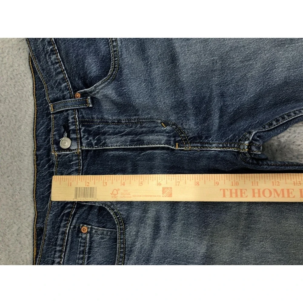 Levi's 502 Jeans Mens 32x28 (Tag 32x30) Blue Taper Fit Denim